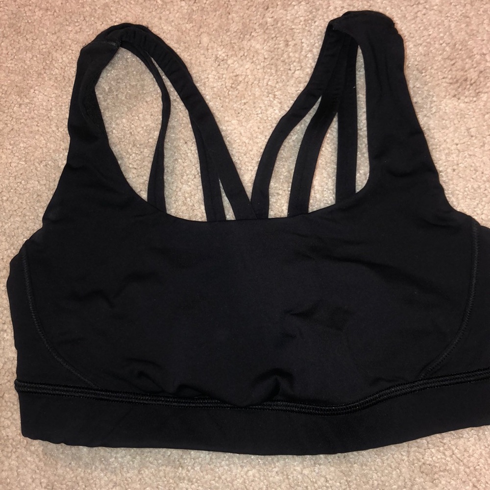 Lululemon black sports bra